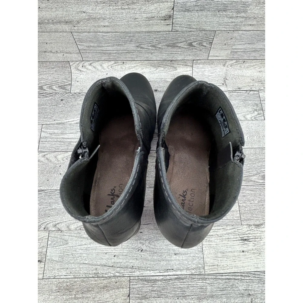 Clarks Womens Ankle Boots Black Leather Side Zip Block‎ Heel Booties Size 7
